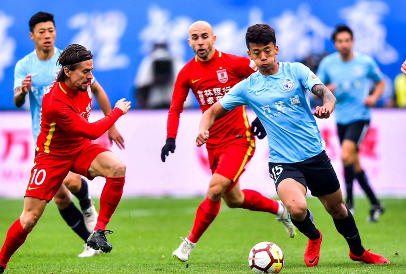 金年会官方在线入口-包含斯图加特窗口期止住颓势，志在中超名次提升，管理层满意，细节决定成败的词条